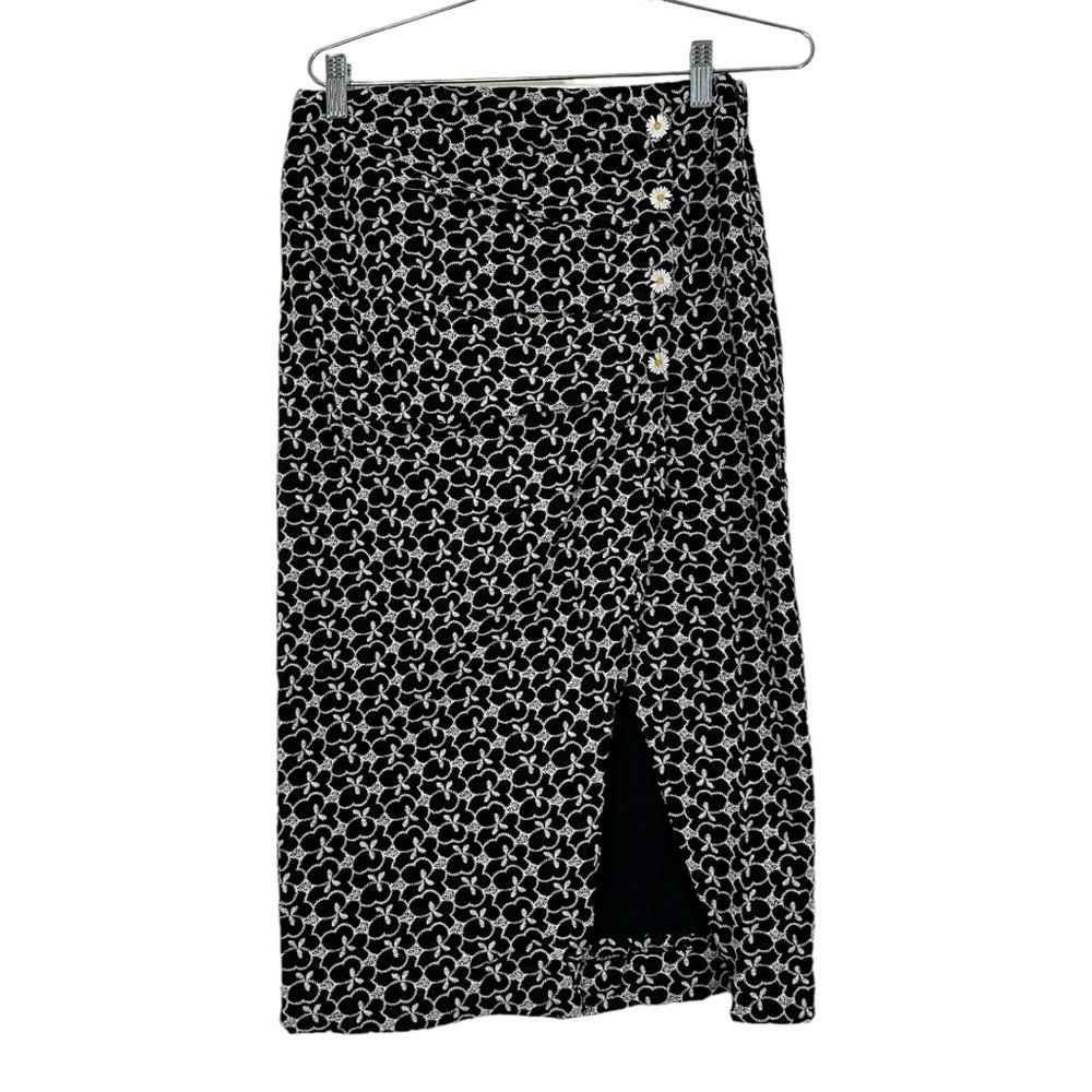 Just Me Pencil Skirt Black White With Daisy Buttons L